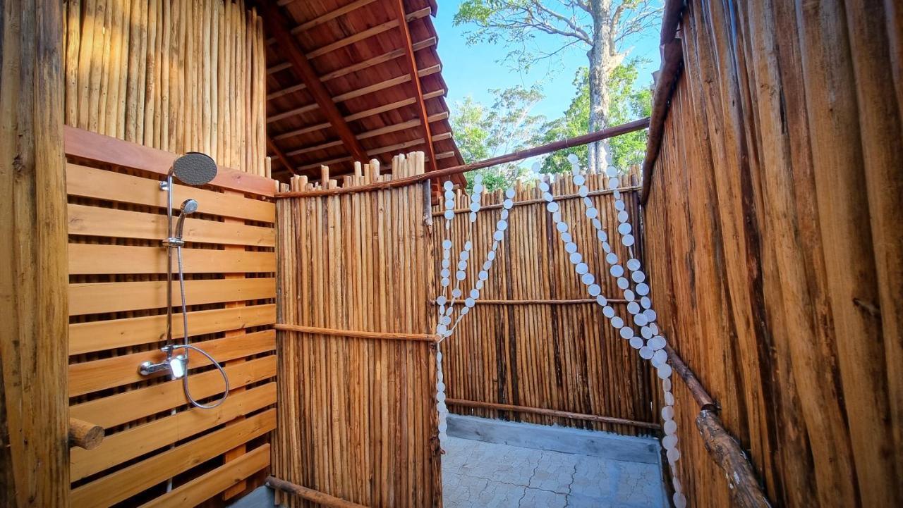 Lihaga Island & Club Luxury tent *