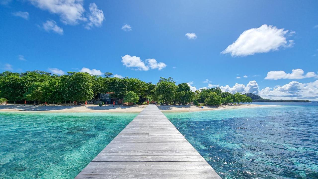 Luxury tent Lihaga Island & Club *