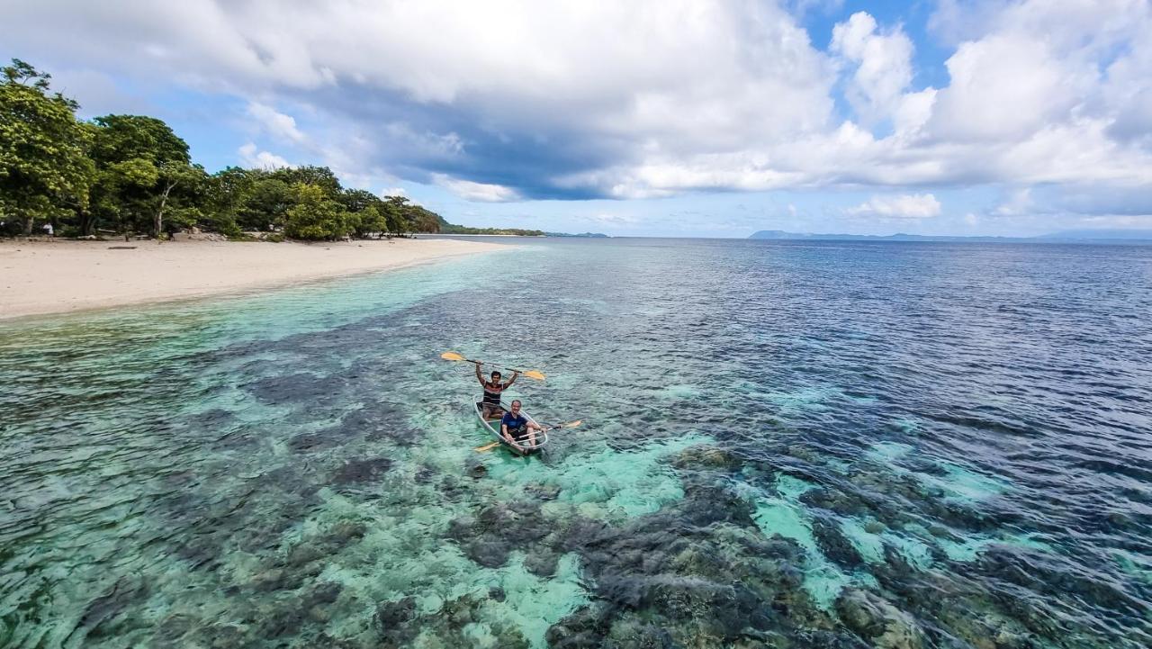 Lihaga Island & Club Luxury tent Serai